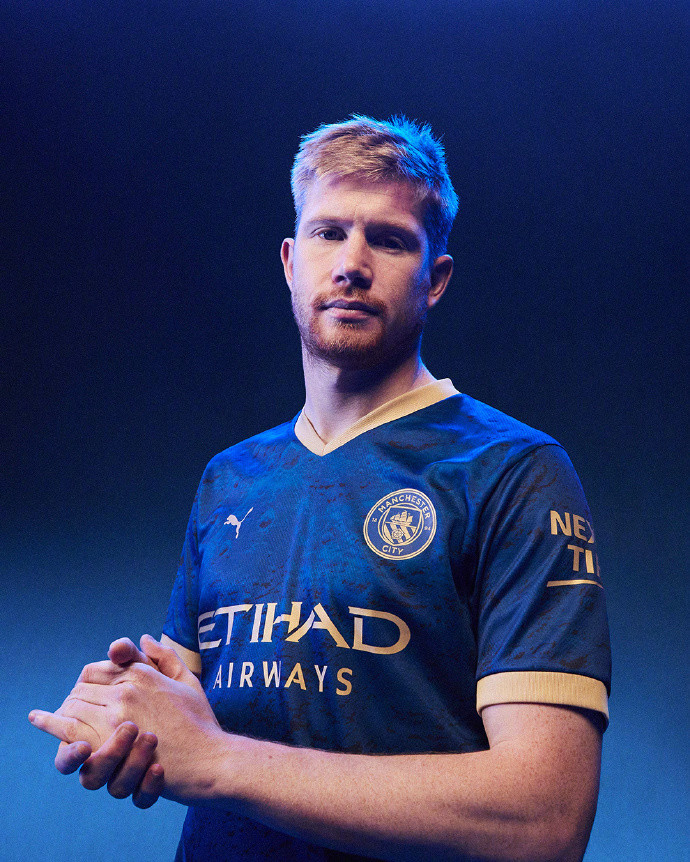 JDG 3-1击败WBG，晋级冒泡赛最后一轮！xun猛如战神，scout状态回暖